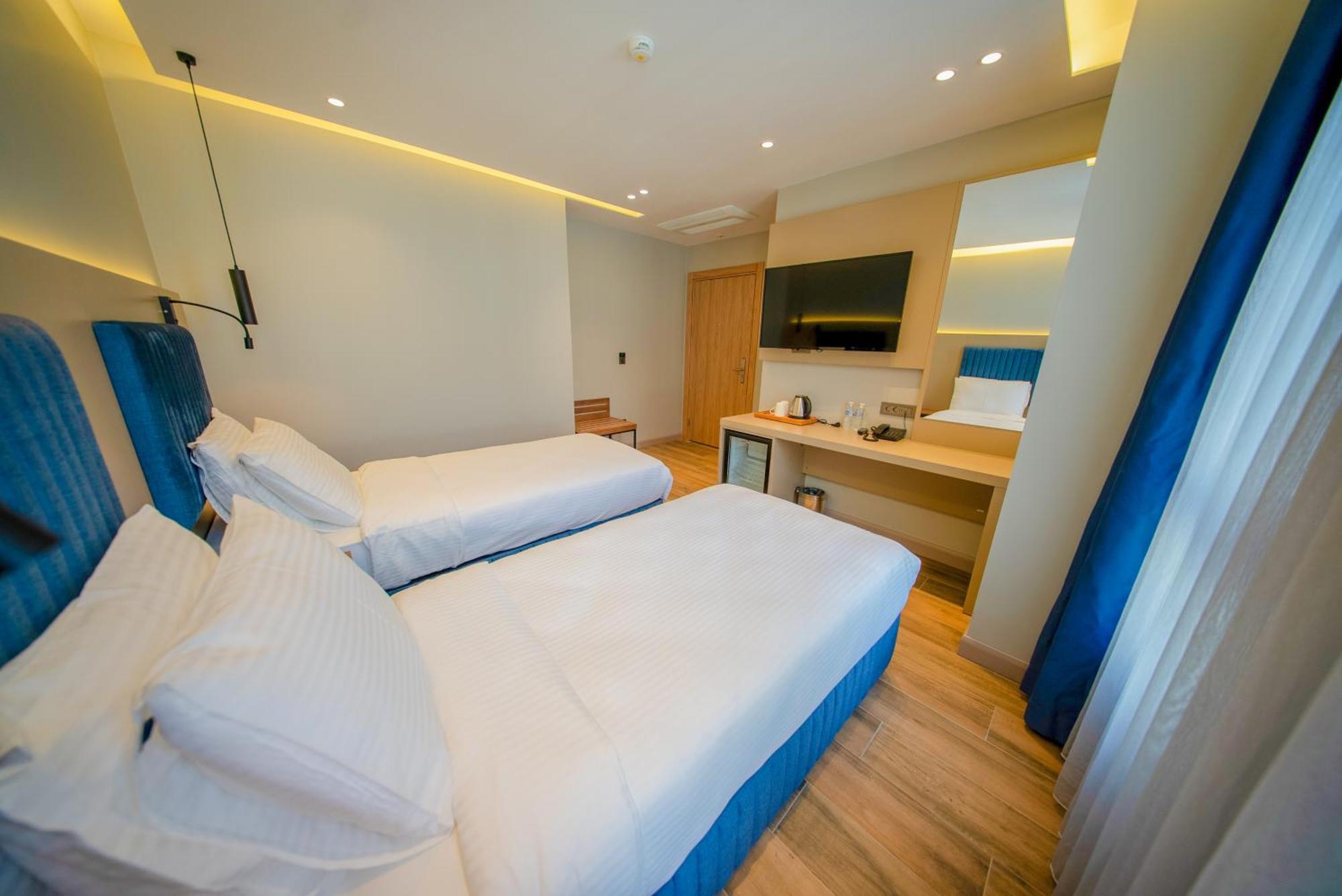 The Palm Bosphorus Hotel Istambul Extérieur photo